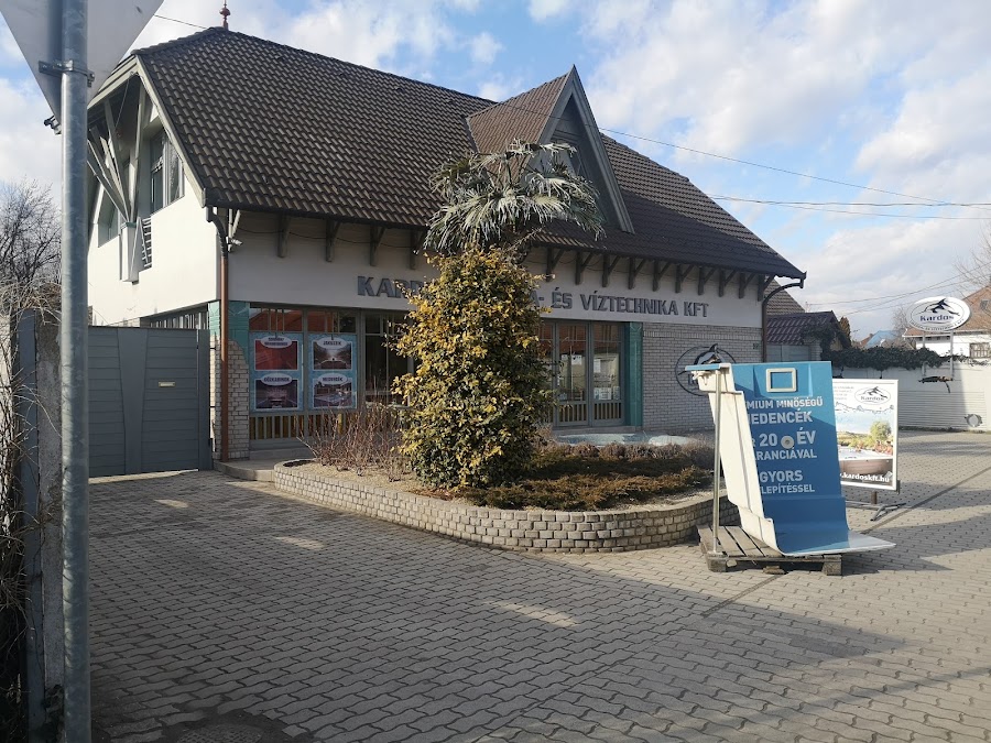Úszómedence (üzemen kívül)